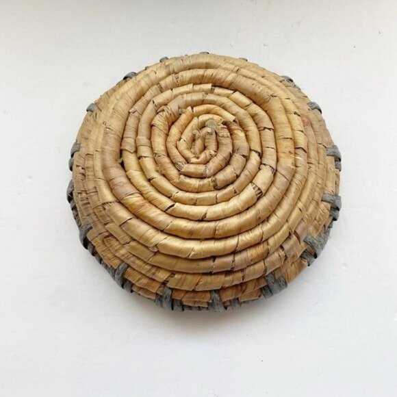 Small Hand-Made Coiled Natural Fiber Basket With Gray Top Coil - Picture 3 of 4